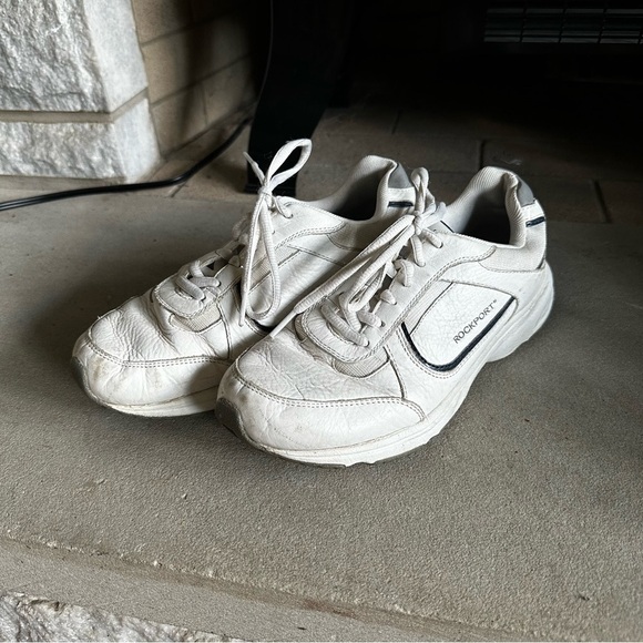 Rockport white walking athletic shoe size 6.5 - Picture 1 of 7